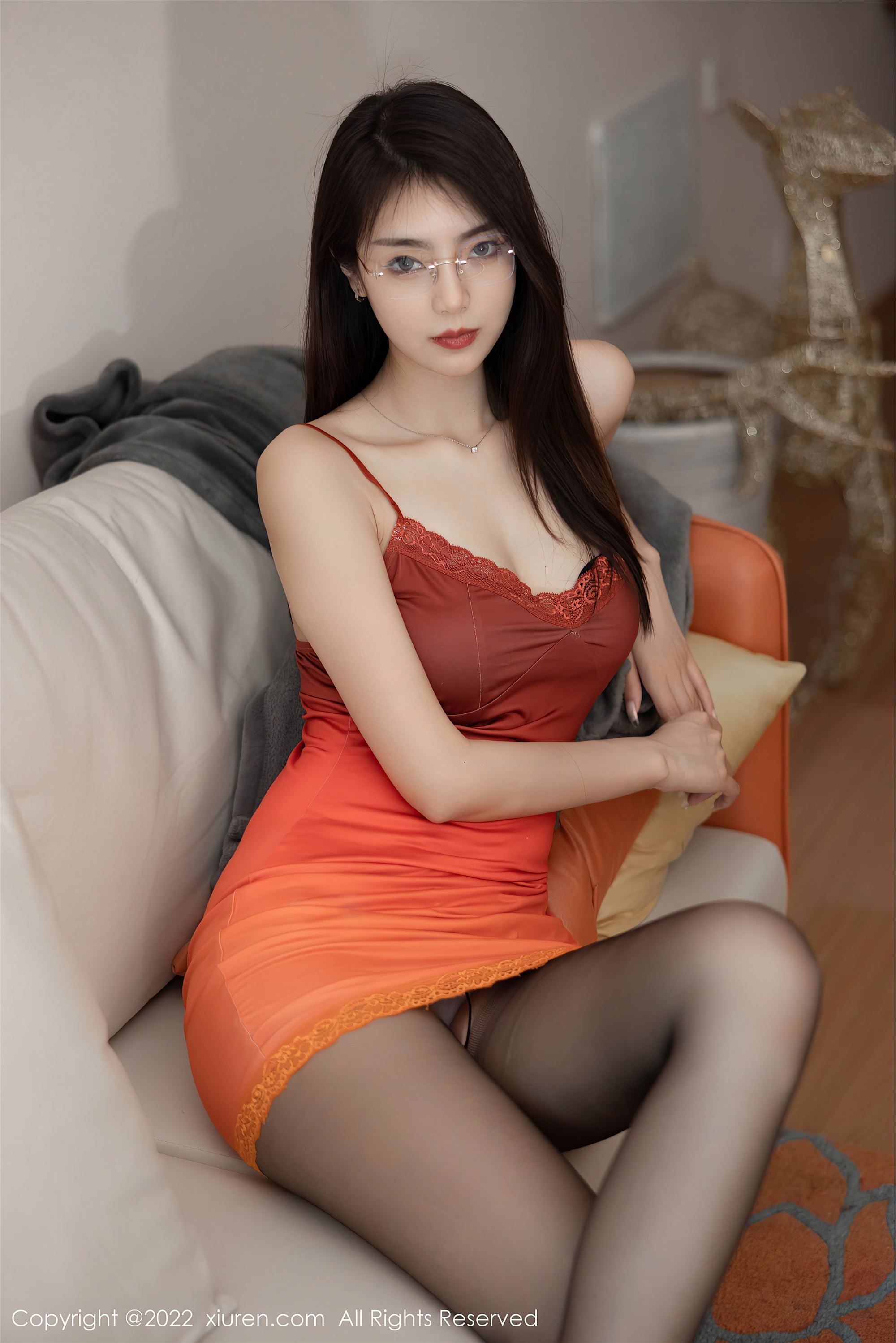 Xiuren秀人网 2022.08.03 NO.5378 可樂Vicky